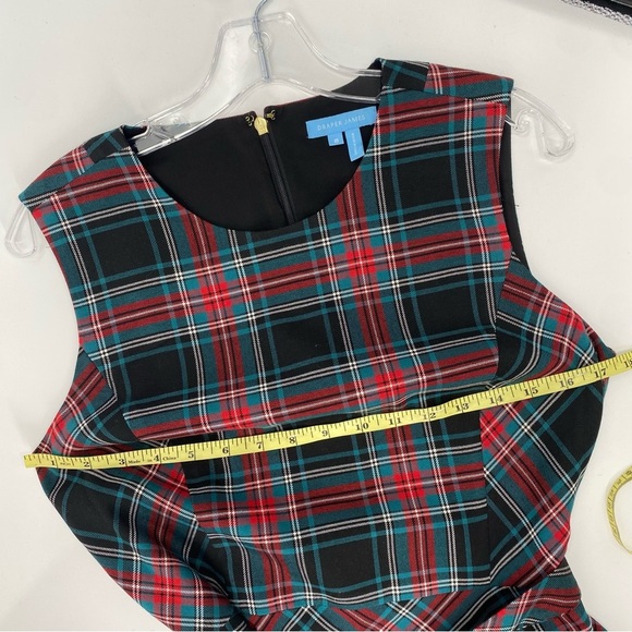 Draper James Georgia Plaid Love Circle Dress Size 8 - Picture 9 of 11